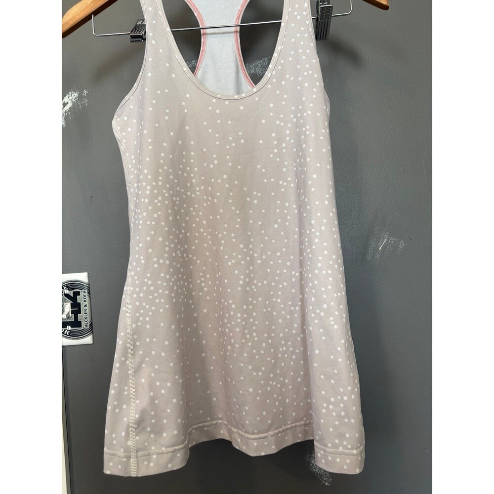 Lululemon size 4 6 Cool Racerback Tank Top in the "Petit Dot Dune" purple gray